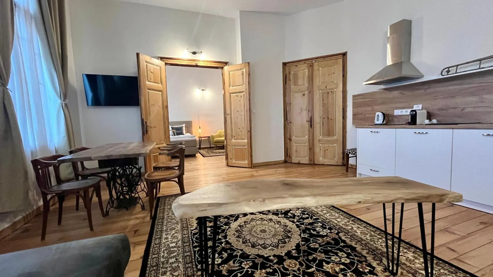 Guest house Skyler Vintage Apartments Plovdiv Bulgaria