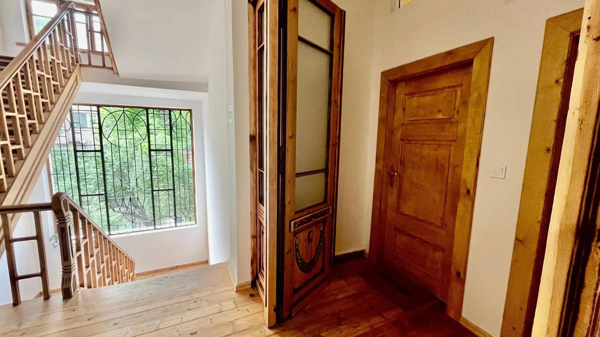 Guest house Skyler Vintage Apartments Plovdiv Bulgaria